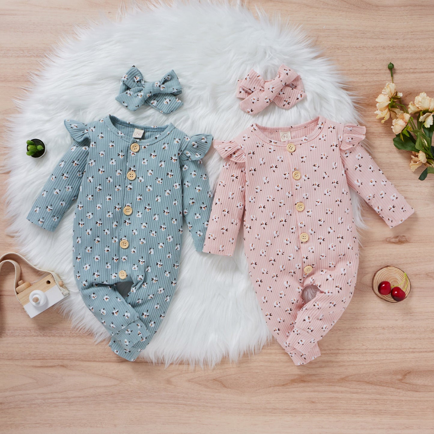 Ribbed Cotton Baby Romper – Two-Tone Striped Everyday Style